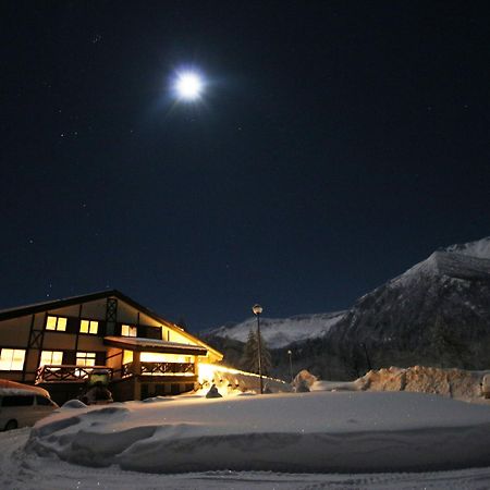 Furano Shiyuirin Hotel Kamifurano Kültér fotó